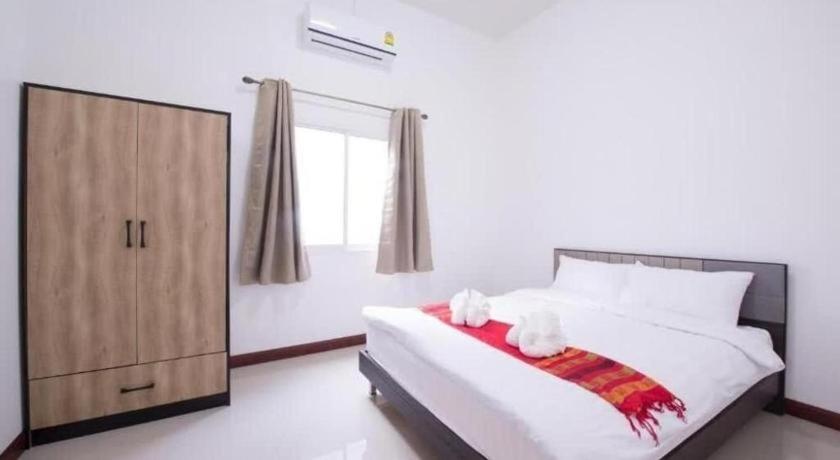 Bees Smile Hotel Chiang Rai Buitenkant foto