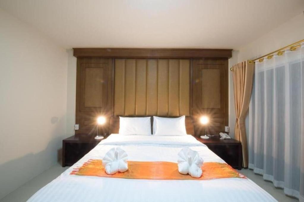 Bees Smile Hotel Chiang Rai Buitenkant foto