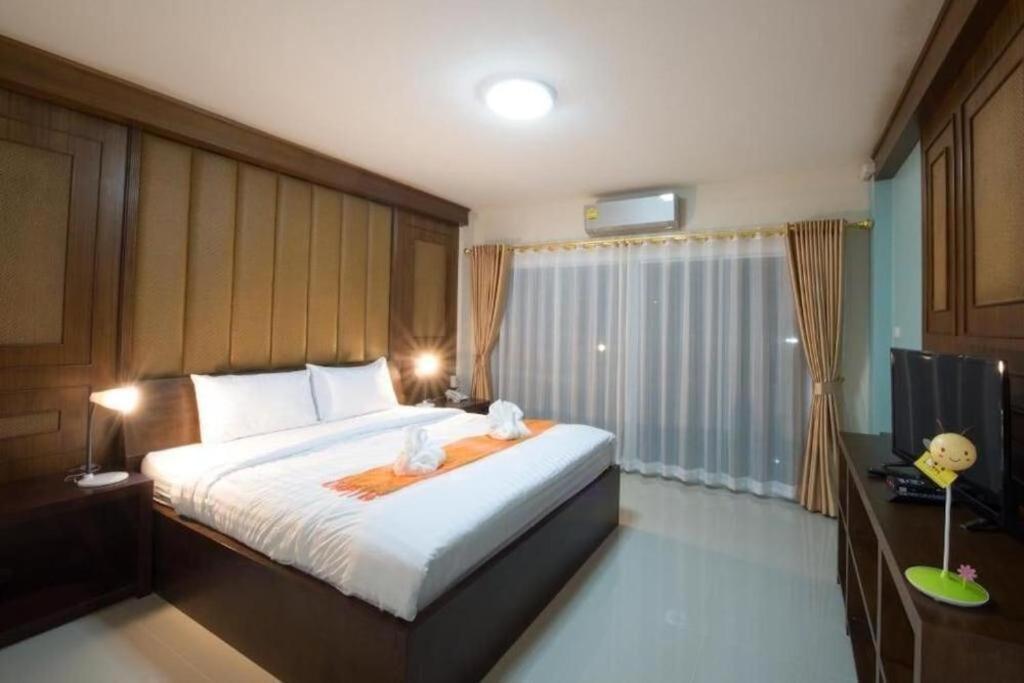 Bees Smile Hotel Chiang Rai Buitenkant foto