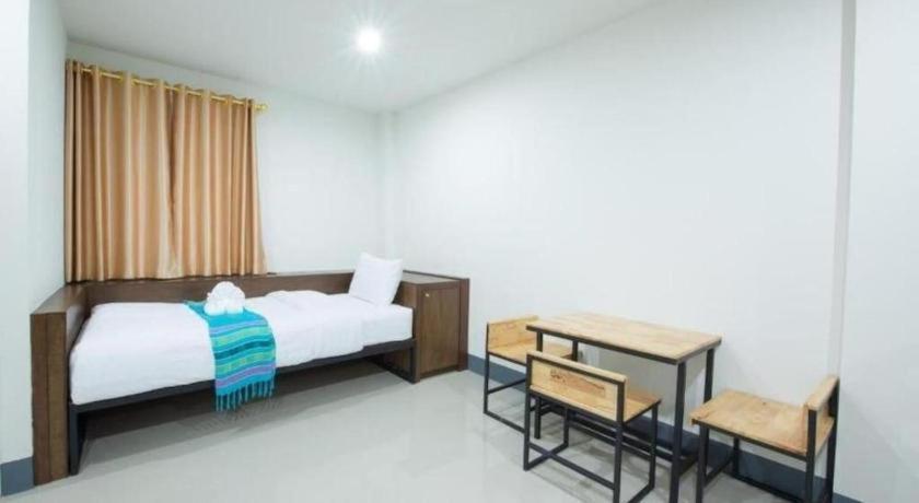 Bees Smile Hotel Chiang Rai Buitenkant foto