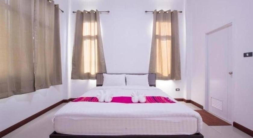 Bees Smile Hotel Chiang Rai Buitenkant foto